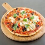 Pizza:  Napolitana
